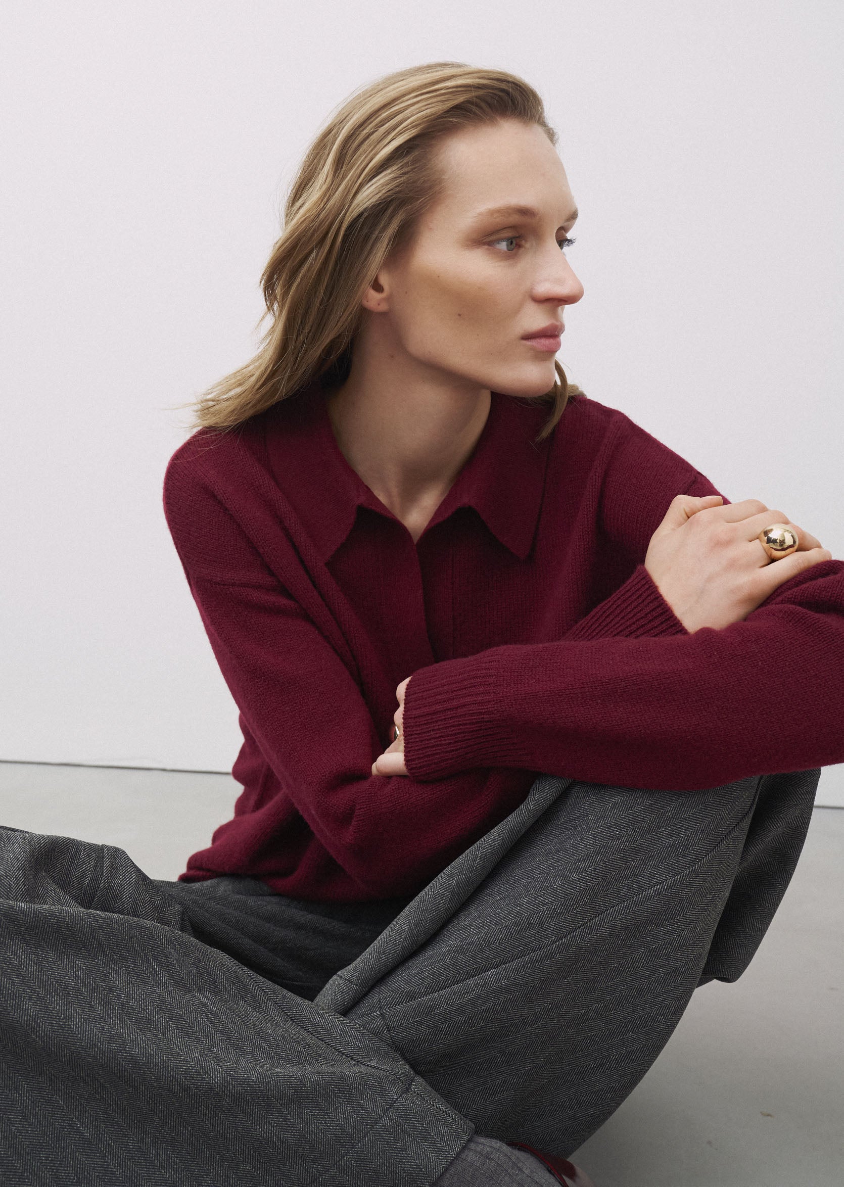 0039 Italy Iris LA Pullover - Burgundy sale tops - Sloane Boutique