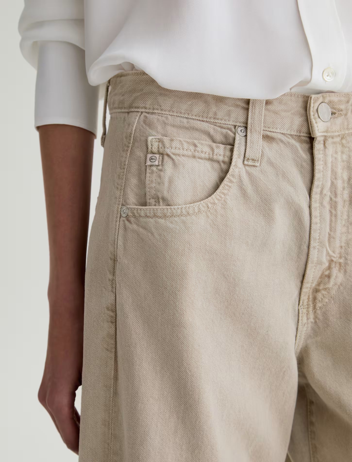 AG Jeans Hattie Crop - Sulfur Light Taupe Women's Bottoms - Sloane Boutique