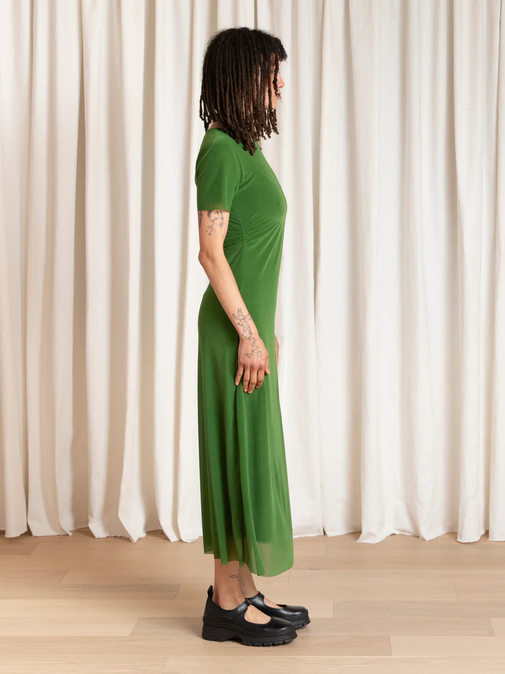 Ali Golden Fitted Mesh T-Shirt Dress - Grass Green Dresses - Sloane Boutique