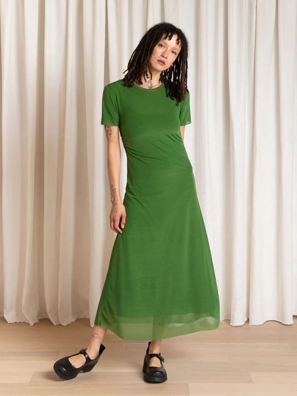 Ali Golden Fitted Mesh T-Shirt Dress - Grass Green Dresses - Sloane Boutique