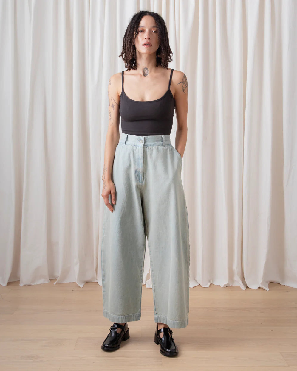Ali Golden Loose Barrel Pant - Light Denim Women's Bottoms - Sloane Boutique
