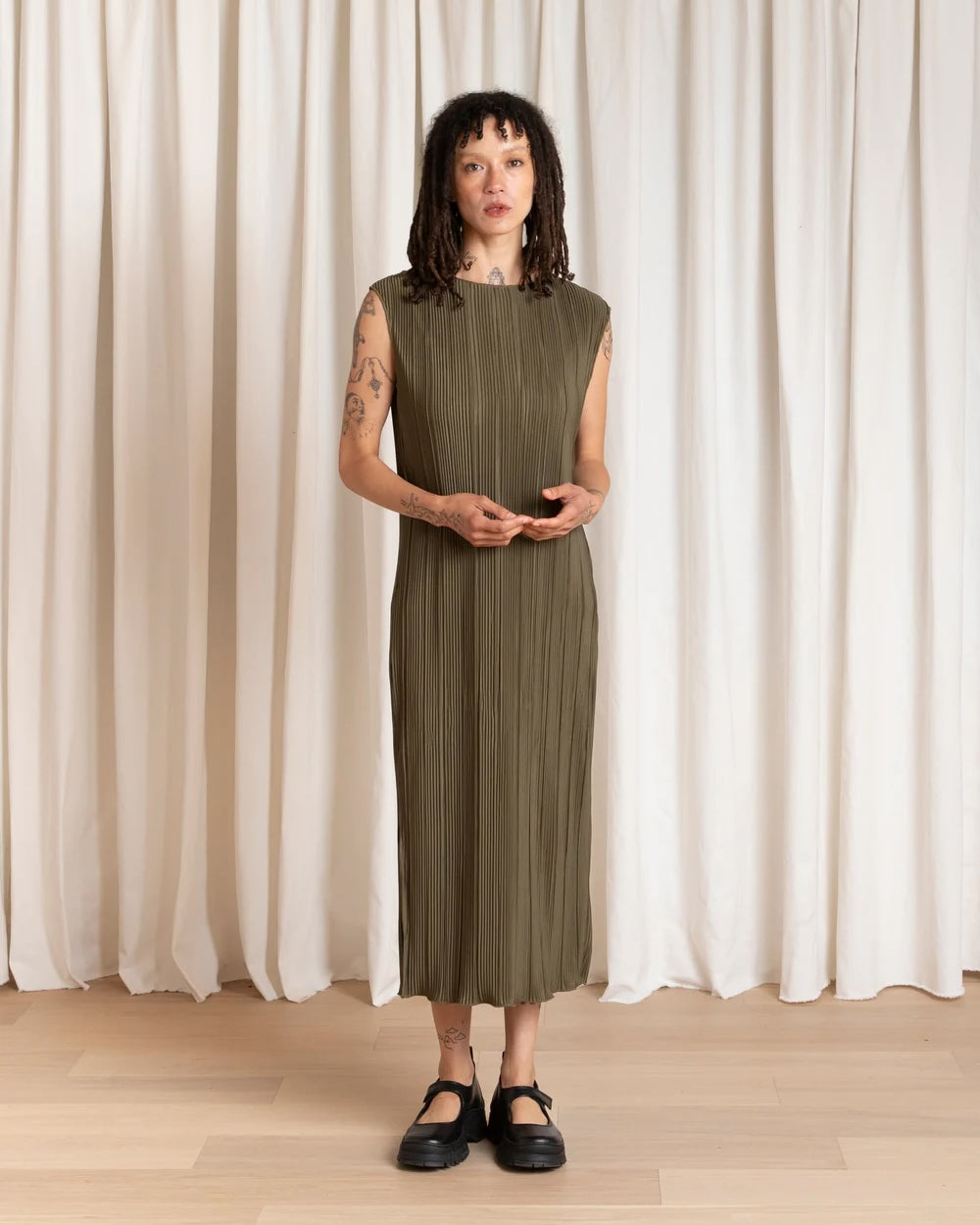 Ali Golden Pleated High Neck Dress - Olive Dresses - Sloane Boutique