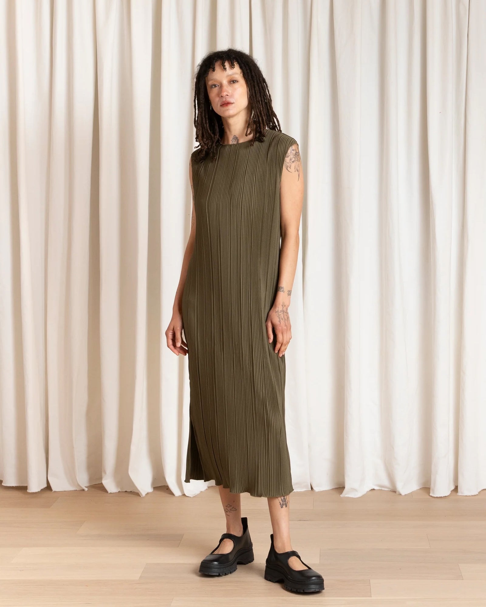 Ali Golden Pleated High Neck Dress - Olive Dresses - Sloane Boutique