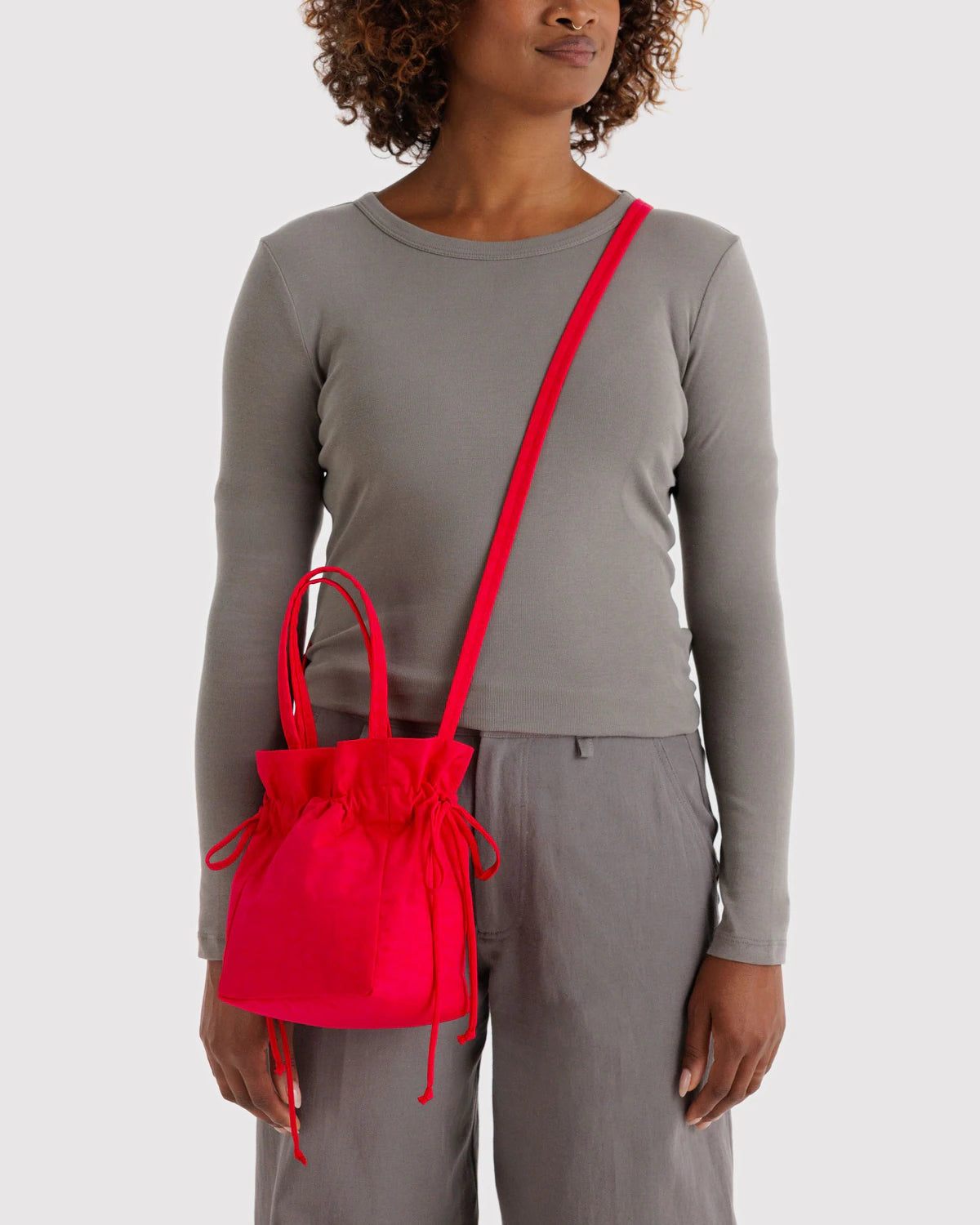 BAGGU Nylon Drawstring Bag - Candy Apple Handbags - Sloane Boutique