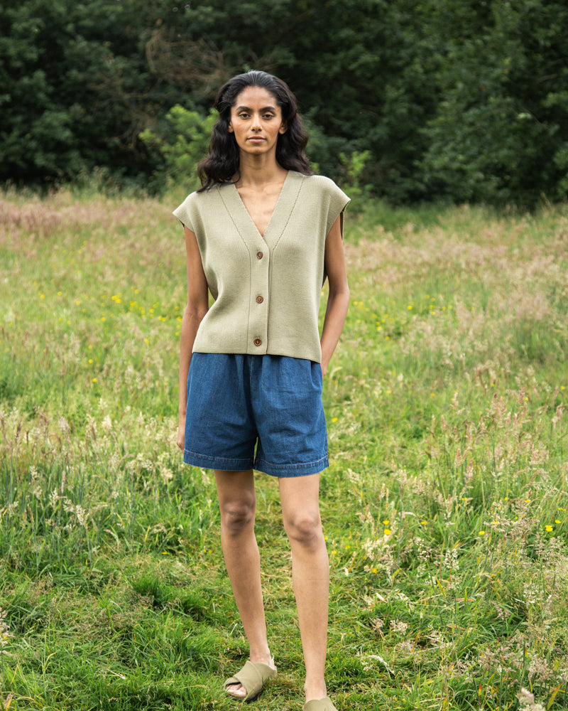 Beaumont Organic Aila Knitted Vest - Taupe sale outerwear - Sloane Boutique