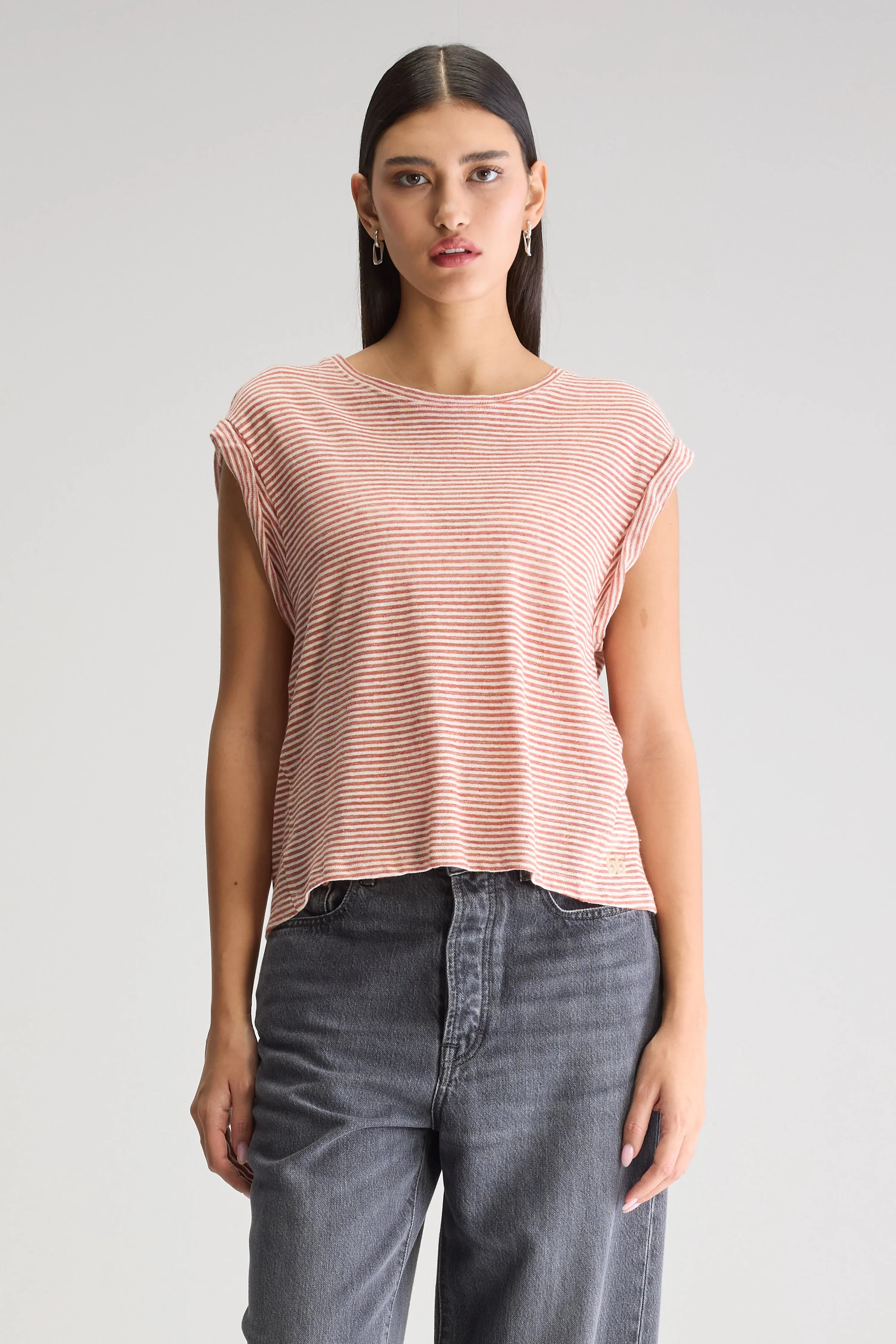 Bellerose Vlyn Crewneck Tee - Pimento Women's Tops - Sloane Boutique