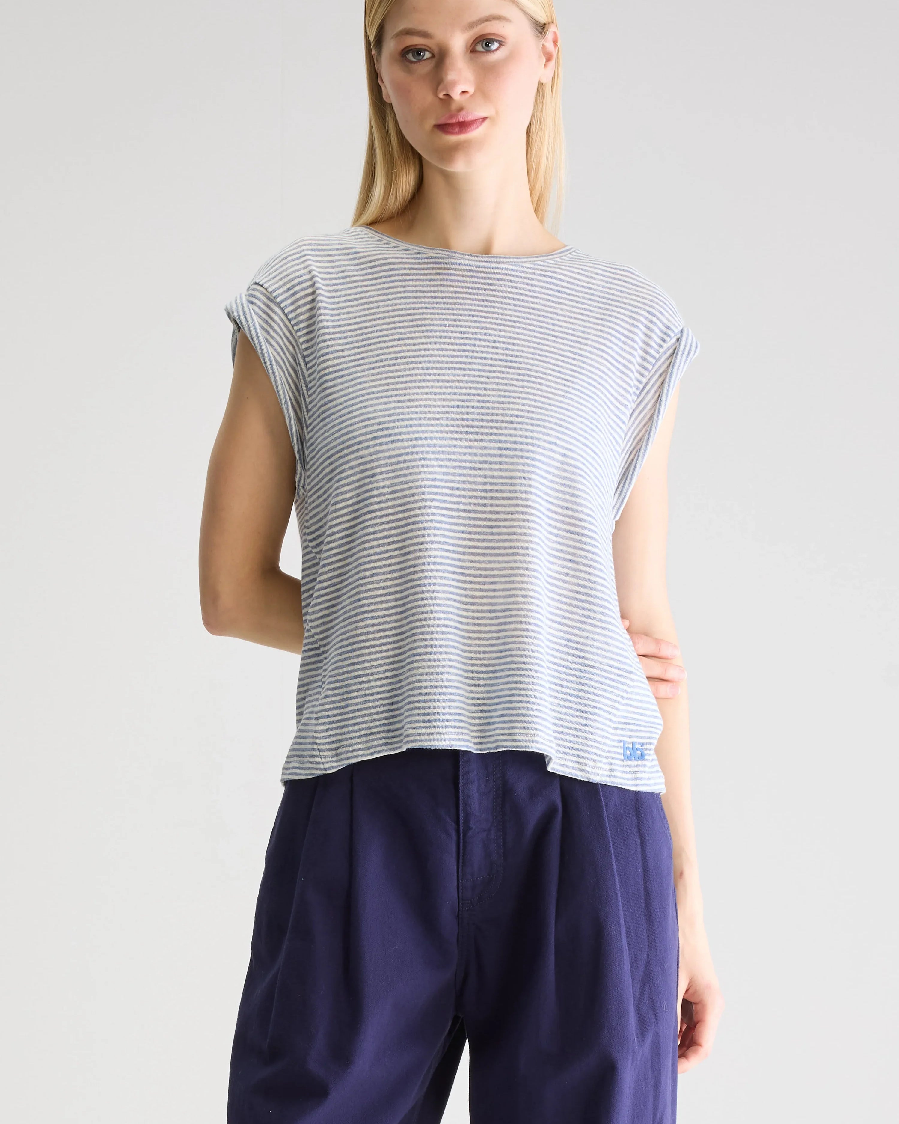 Bellerose Vlyn Crewneck Tee - Sky Women's Tops - Sloane Boutique