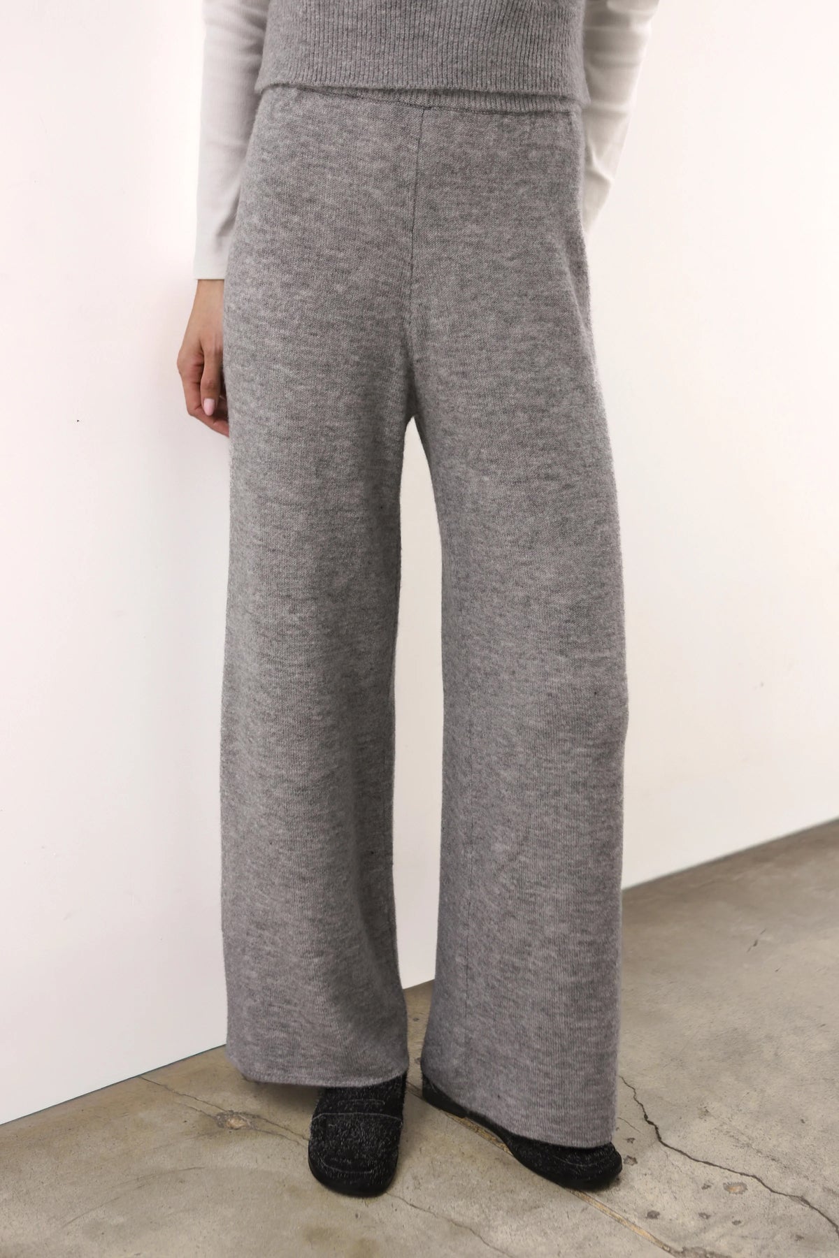 Callahan Pilar Pant - Heather Grey Women's Bottoms - Sloane Boutique