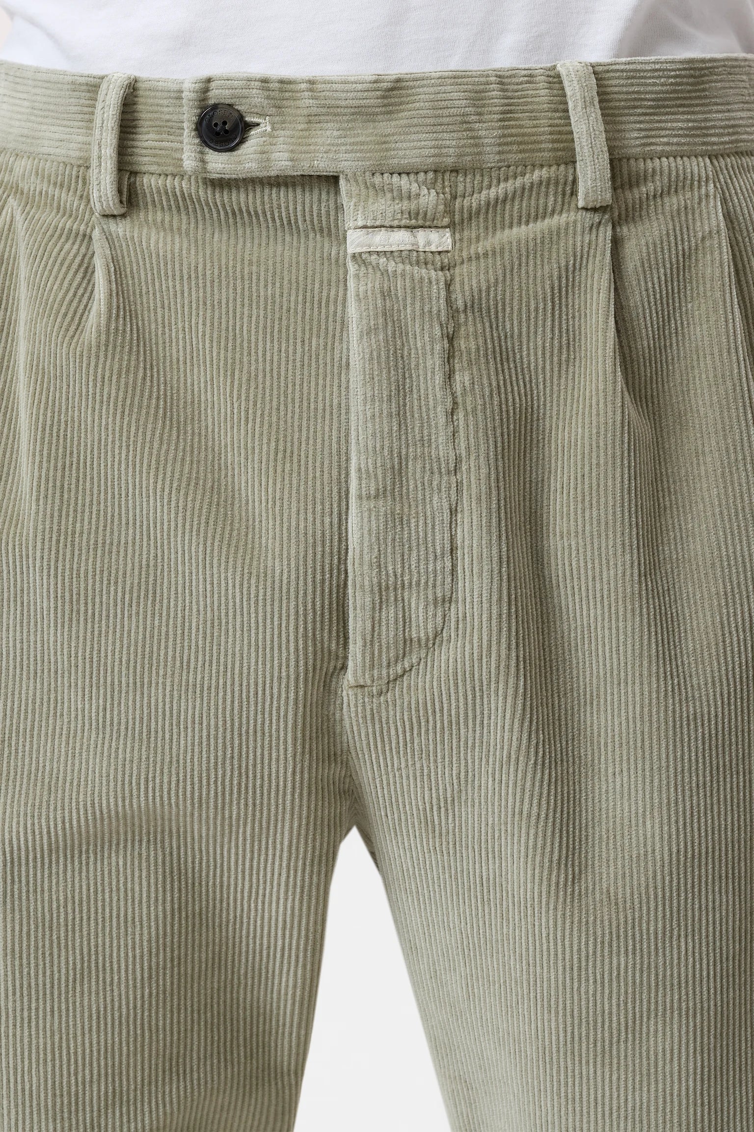 CLOSED Bergen Tapered Pant - Lichen Green Sale Bottoms - Sloane Boutique