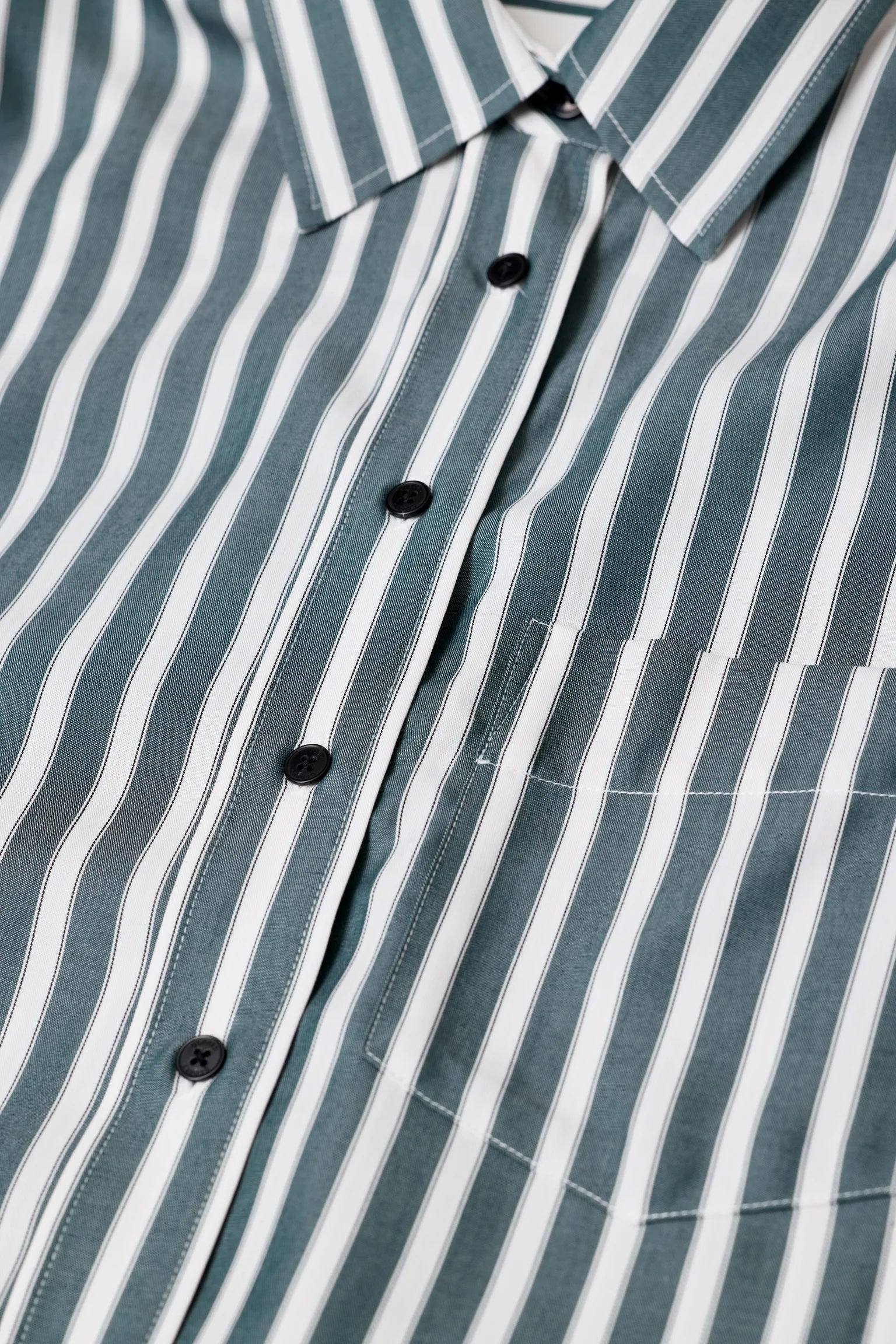 Closed Cropped Classic Shirt - Royal Green Women's Tops - Sloane Boutique