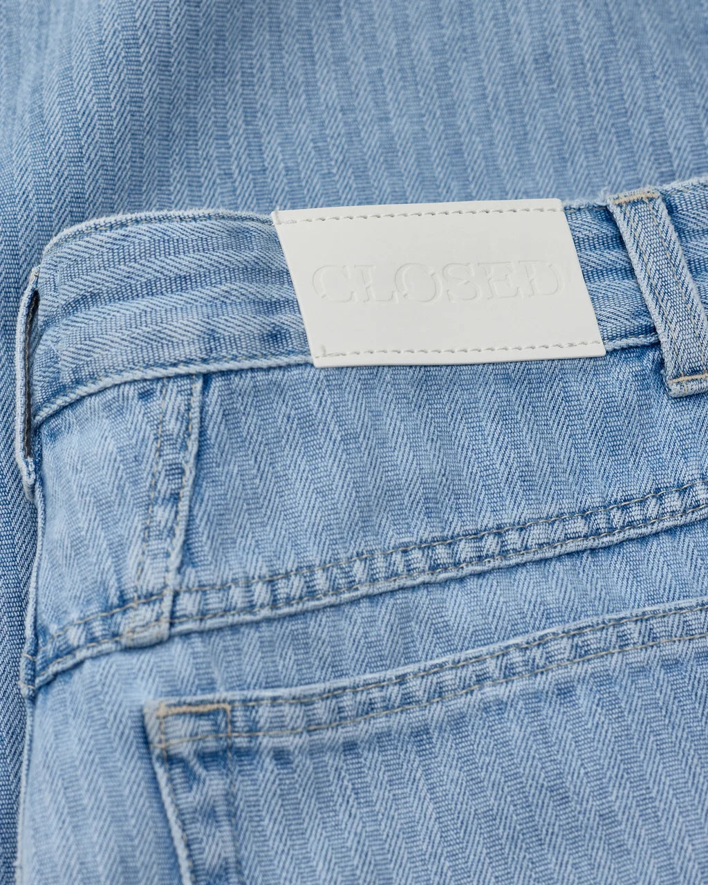 CLOSED Jazzie Barrel Jean - Light Blue Women's Bottoms - Sloane Boutique