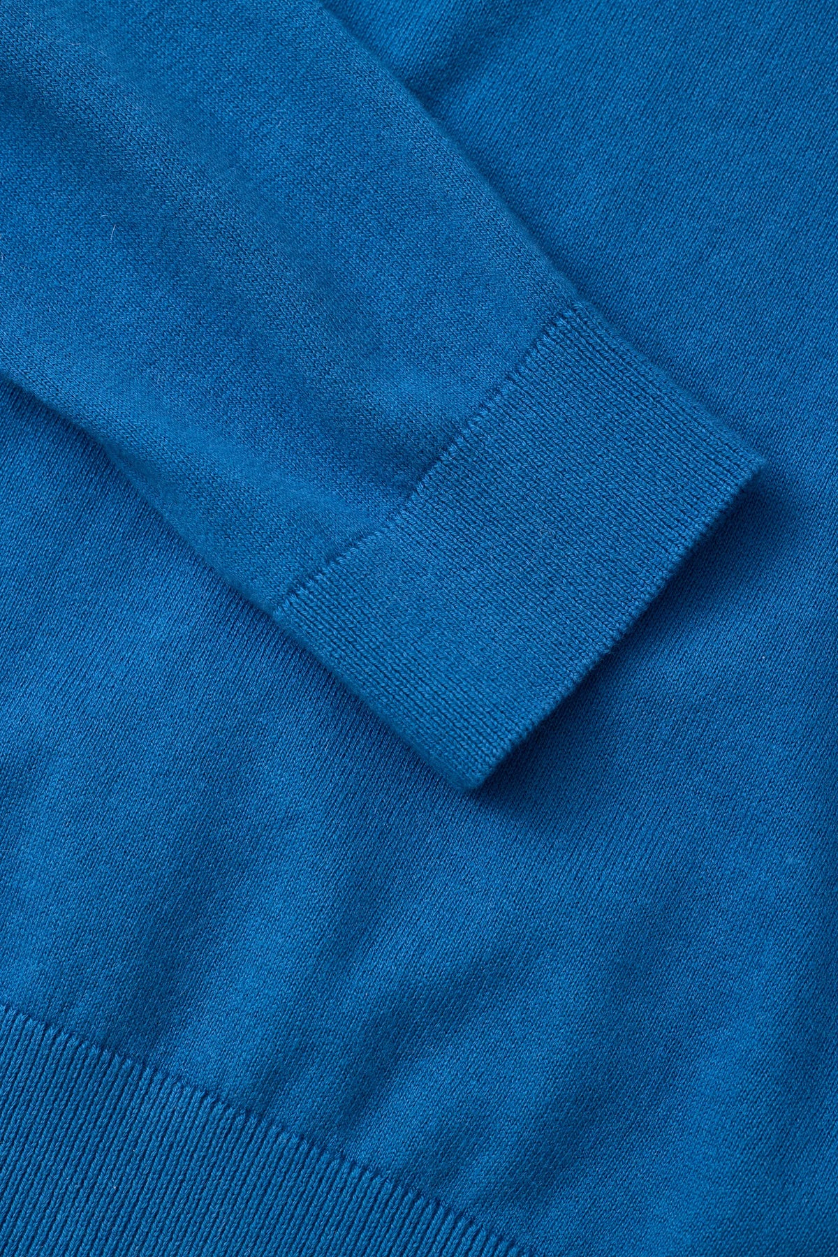 Closed Knit Crewneck Long Sleeve - Harbour Blue Men's Tops - Sloane Boutique