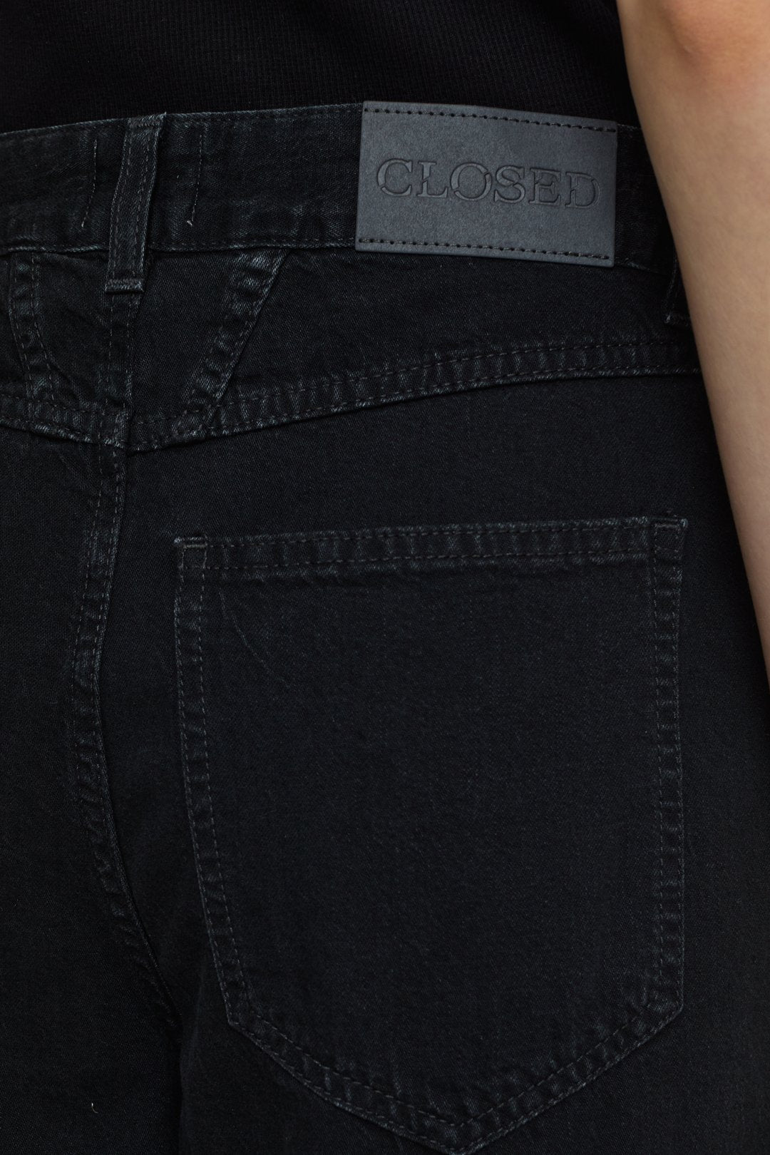 CLOSED Lyna Wide Leg Denim - Black Women's Bottoms - Sloane Boutique