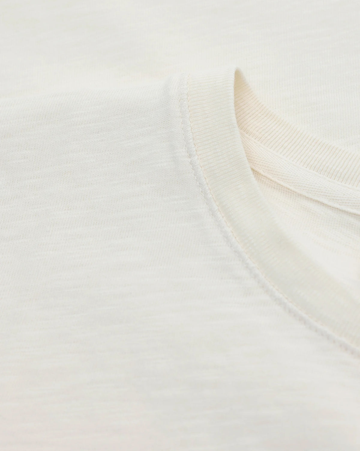 Closed Men's Classic T-Shirt - Ivory Men's Tops - Sloane Boutique