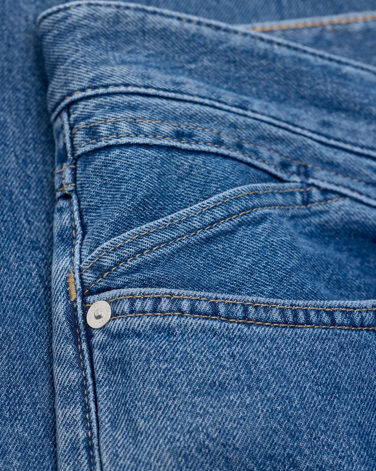 Closed Men's Cooper True - Mid Blue Men's Bottoms - Sloane Boutique