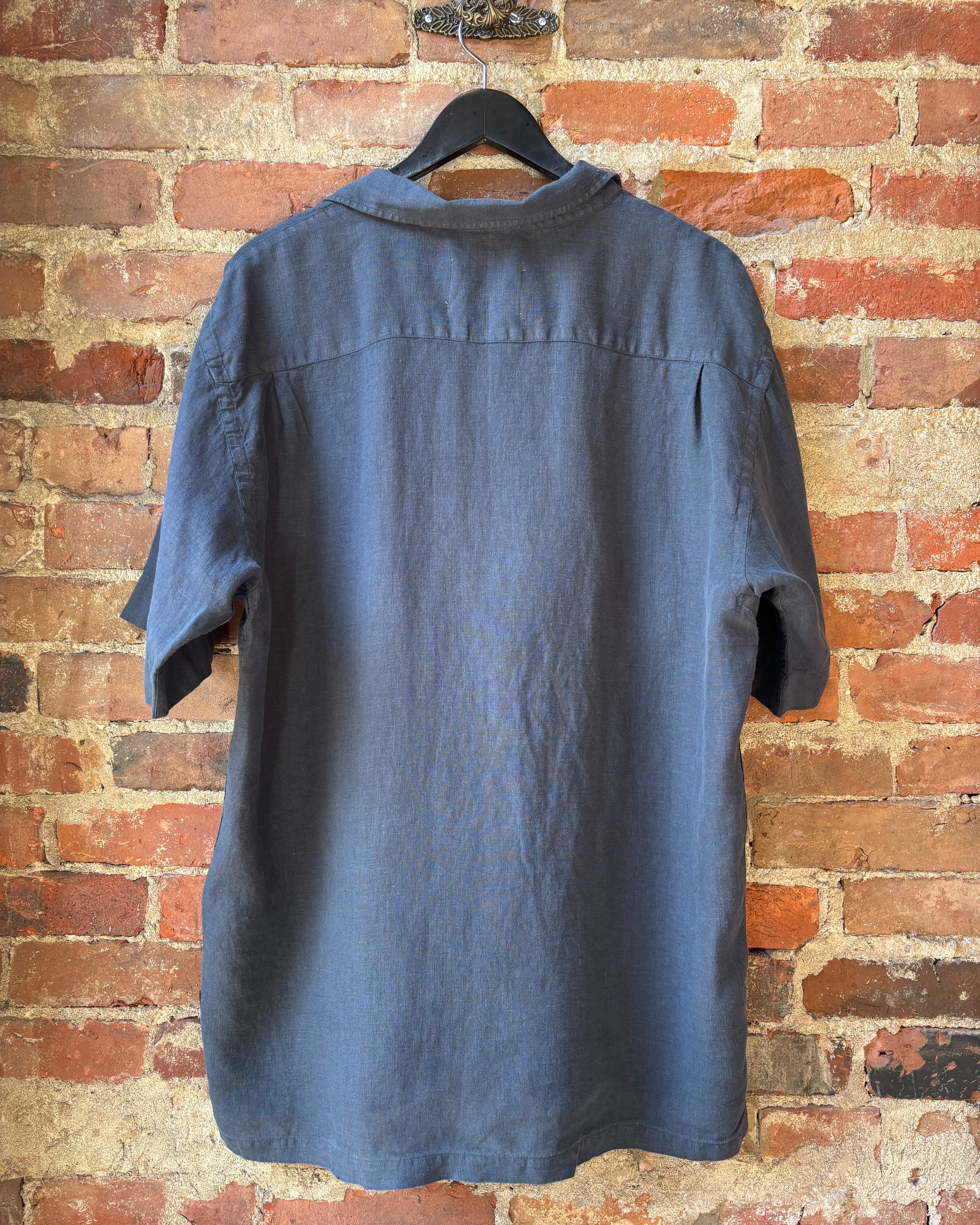 CLOSED Men's Short Sleeve Shirt - Magma Black Men's Tops - Sloane Boutique