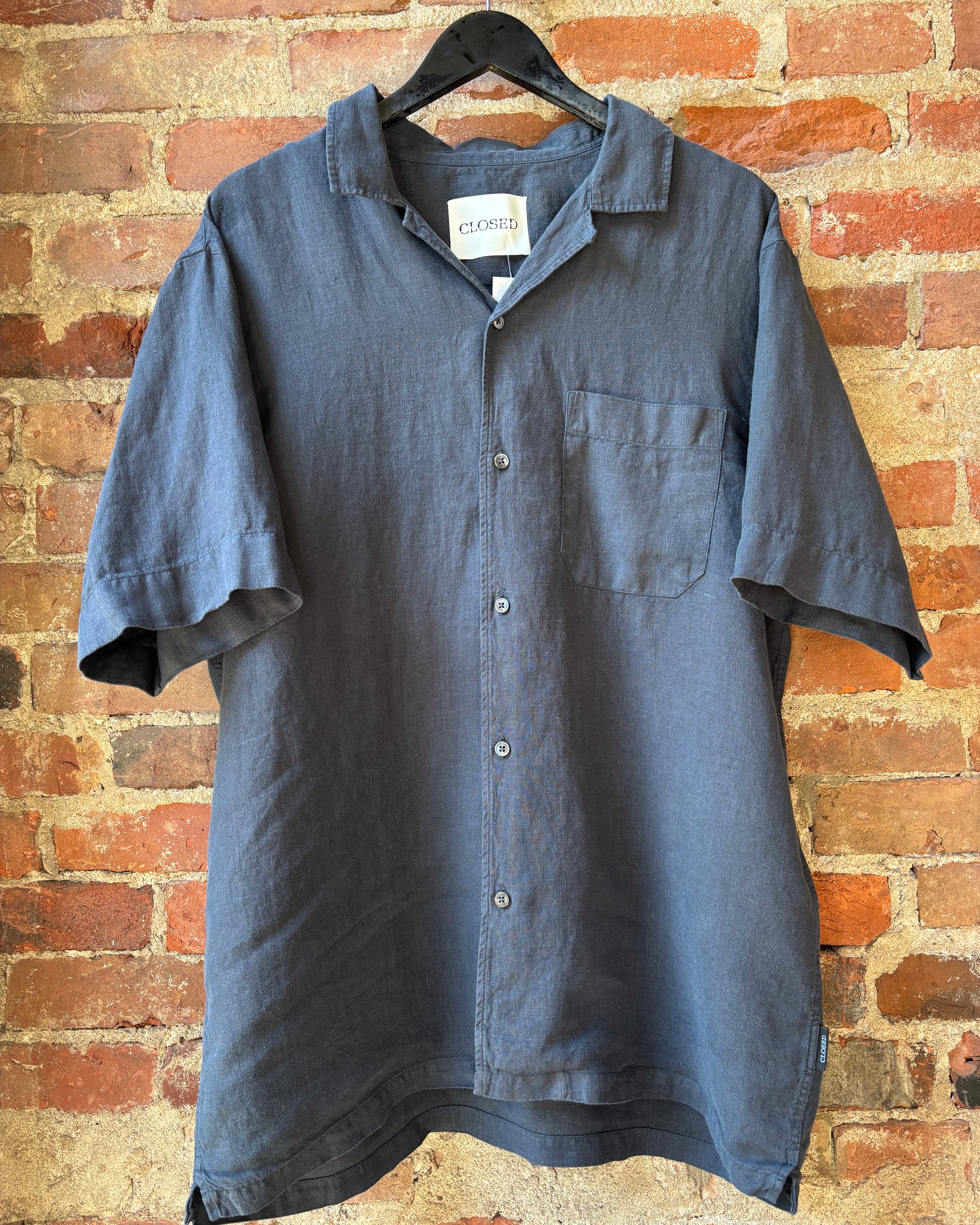 CLOSED Men's Short Sleeve Shirt - Magma Black Men's Tops - Sloane Boutique