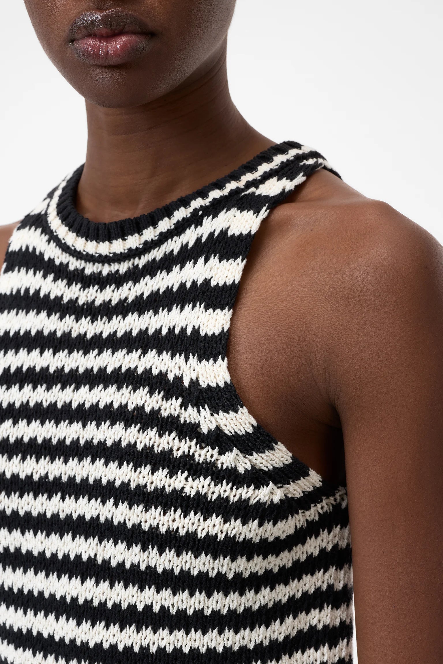 Closed Stripe Tank Top - Black / White Women's Tops - Sloane Boutique