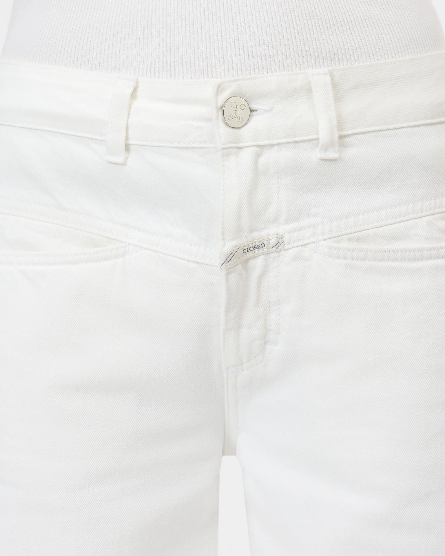 Closed Tori-X - Ecru Denim Women's Bottoms - Sloane Boutique