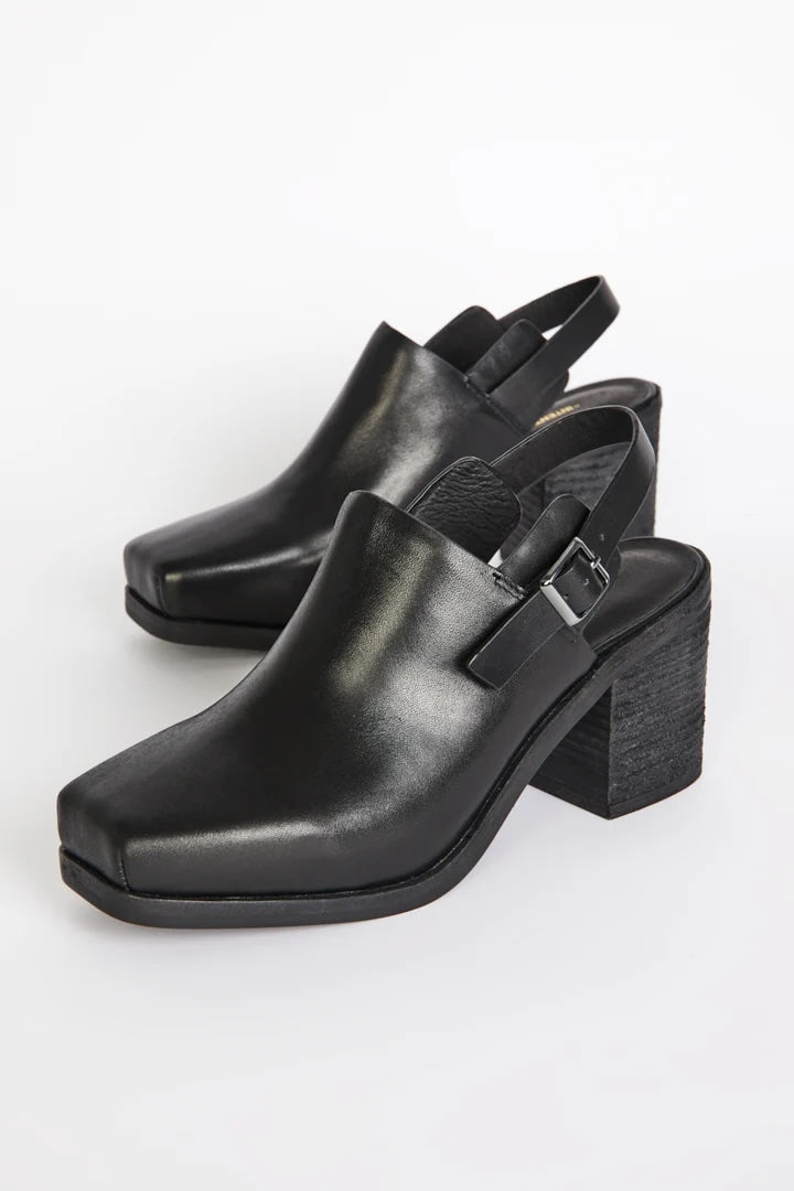 Intentionally Blank Honcho Clog - Black Women's Shoes - Sloane Boutique