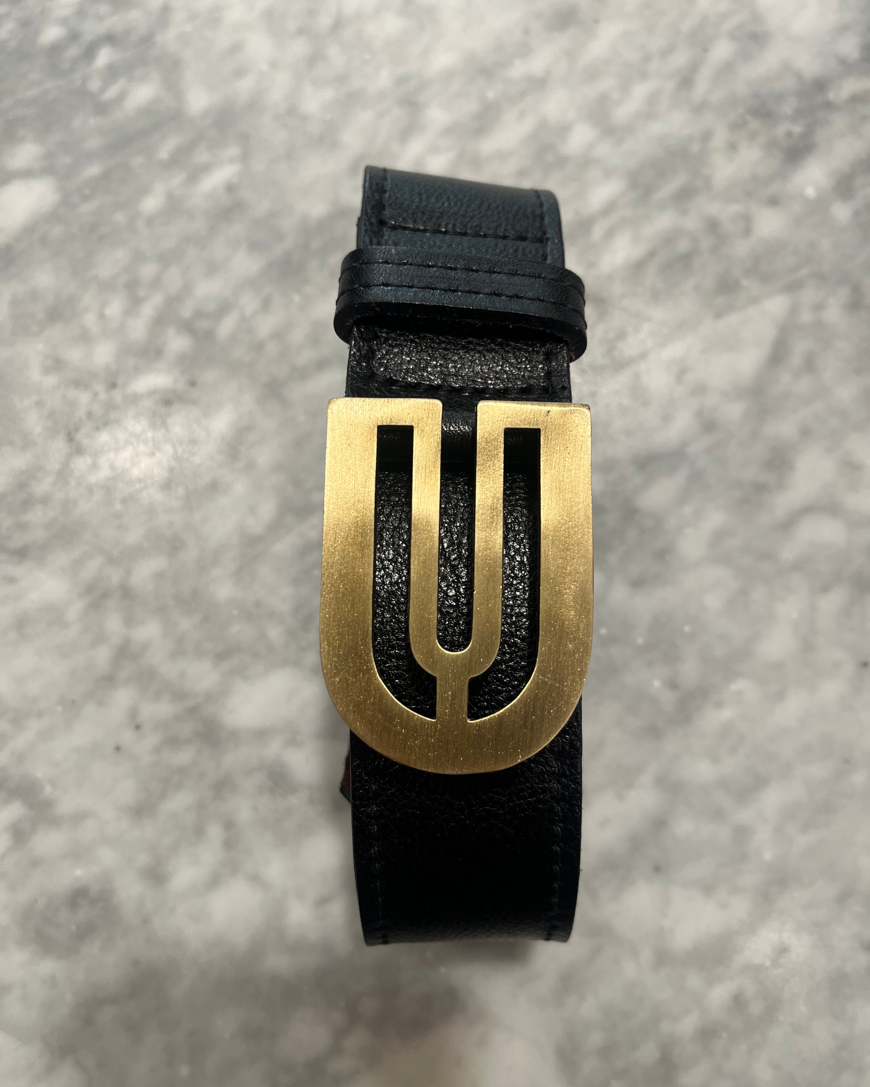 Kim White Curvilinear Belt - Black Pebbled Leather Accessories - Sloane Boutique