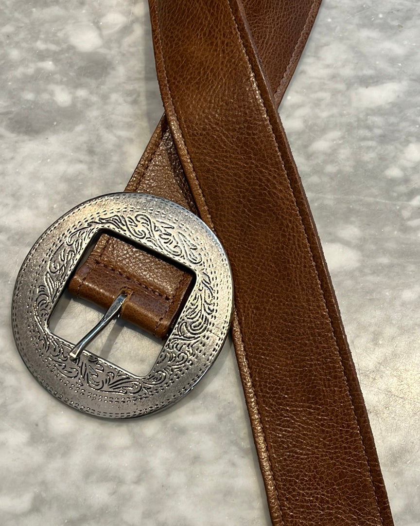 Kim White Western Circle Buckle Belt - Brown Accessories - Sloane Boutique