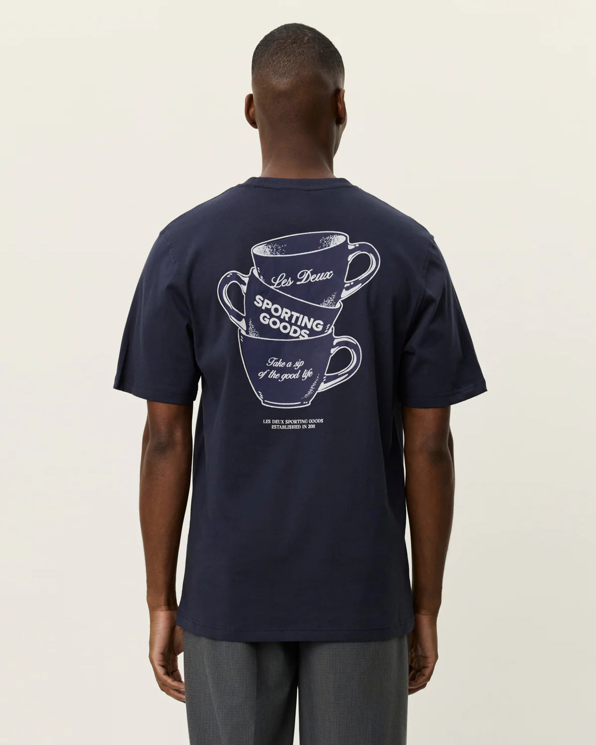 Les Deux Ben Artist T-Shirt - Dark Navy Blue Men's Tops - Sloane Boutique