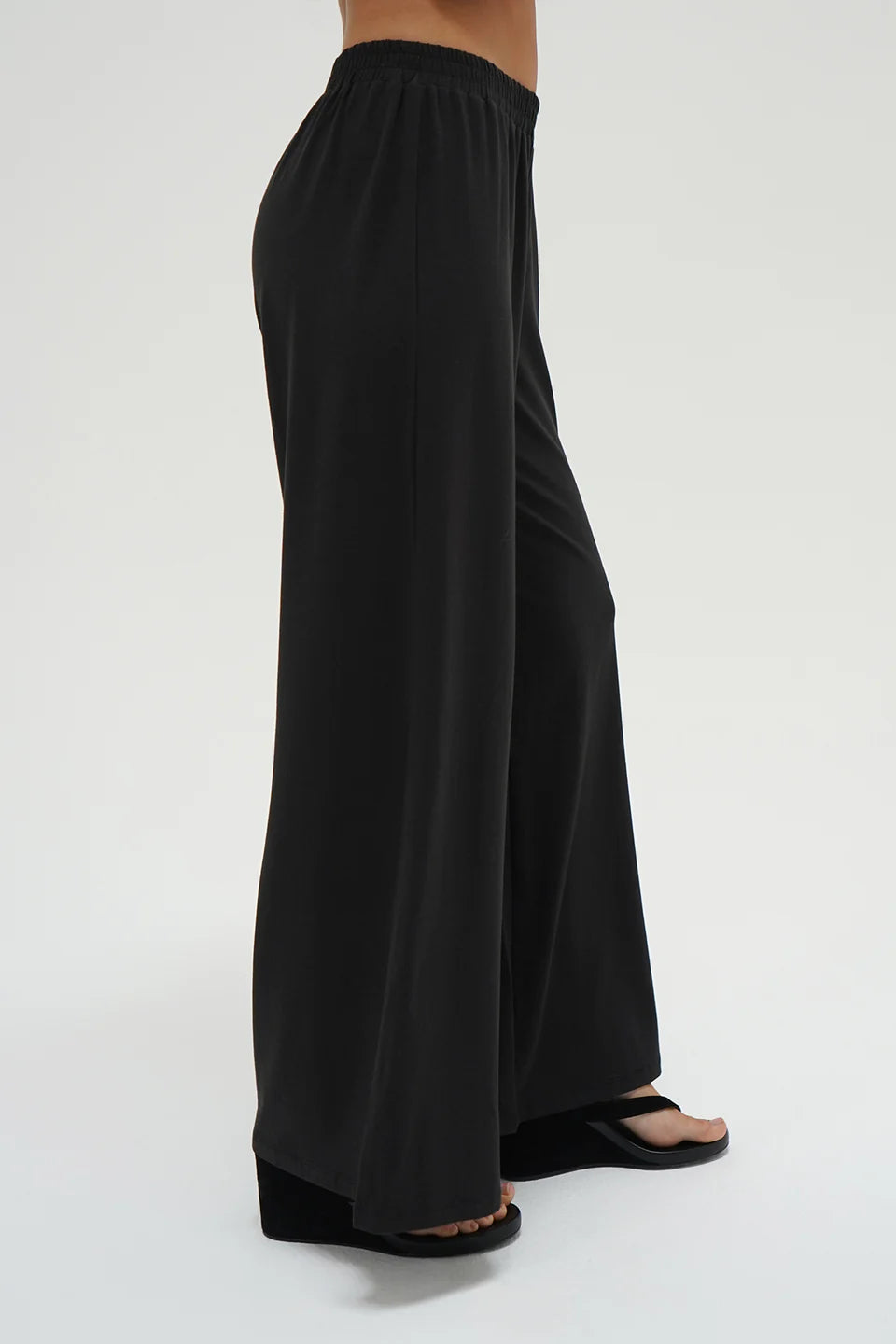 LnA Base Spandex Jersey Pant - Black Women's Bottoms - Sloane Boutique