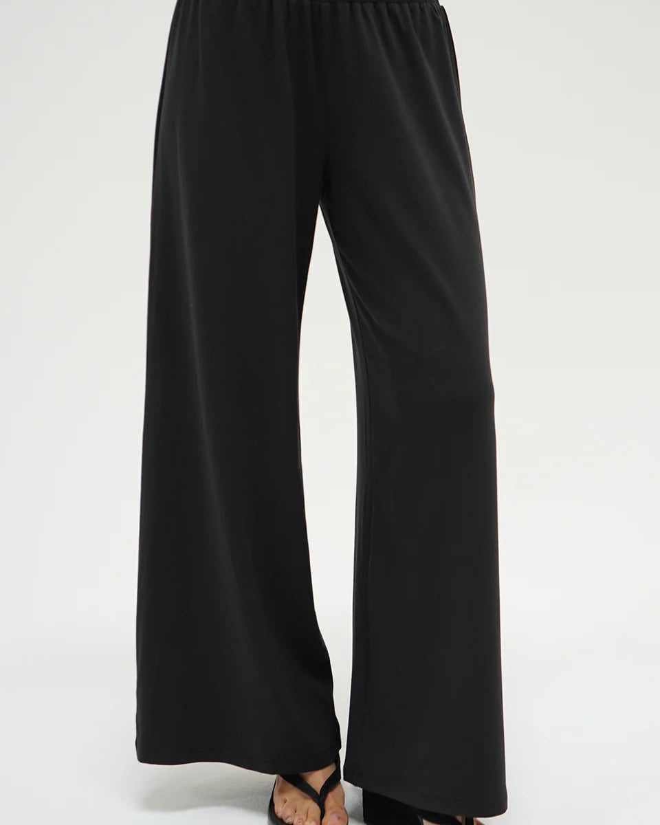 LnA Base Spandex Jersey Pant - Black Women's Bottoms - Sloane Boutique
