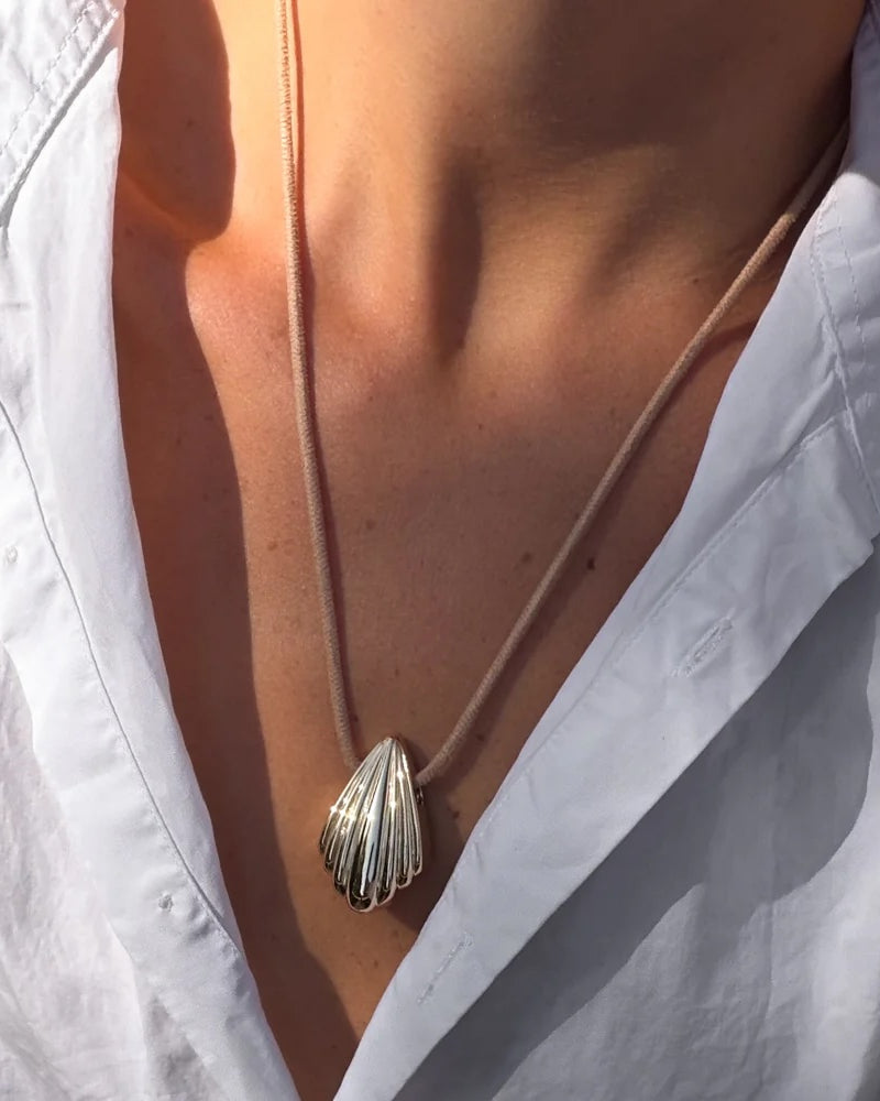 THATCH La Sirena Shell Charm - Rhodium Jewelry - Sloane Boutique