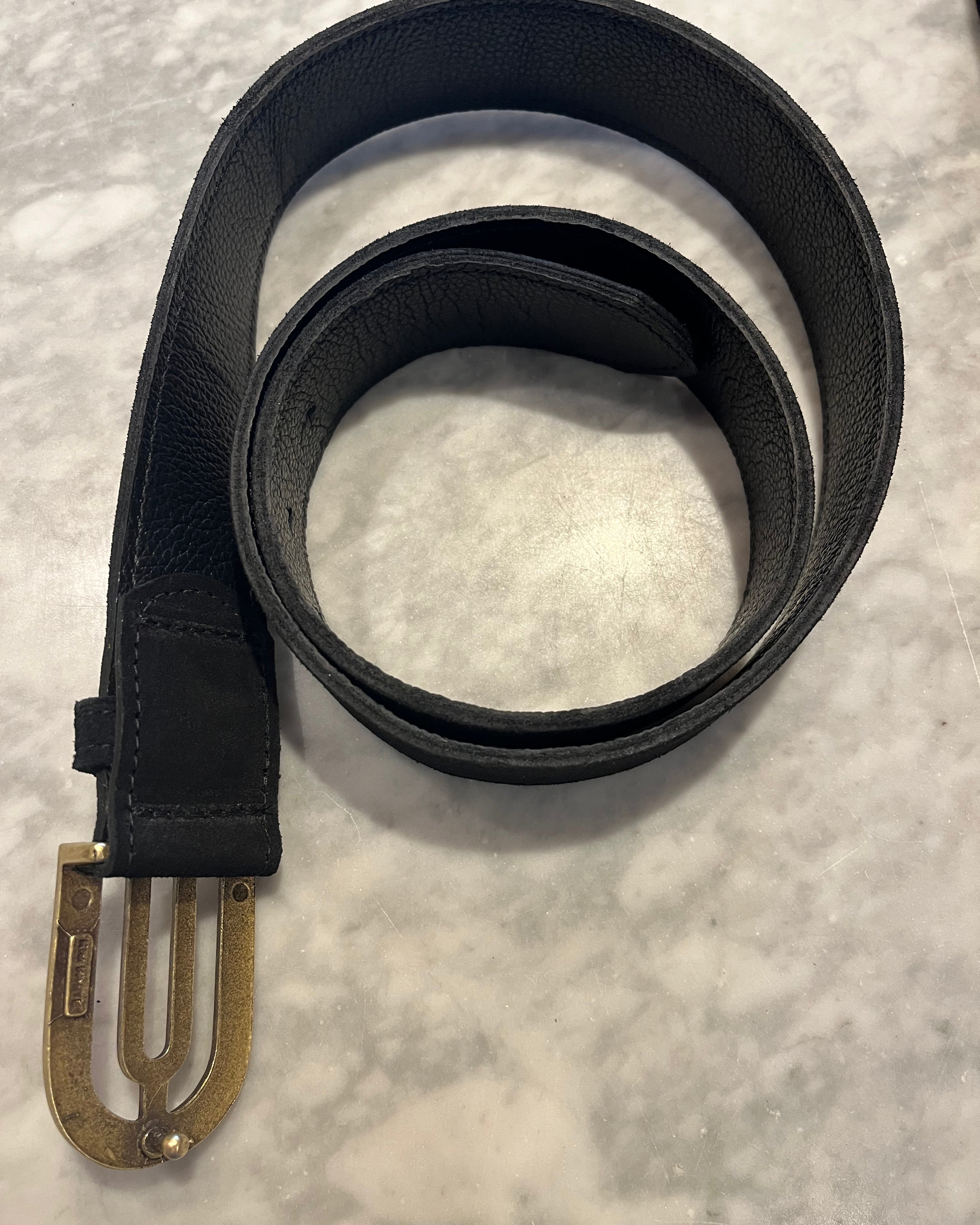 Kim White Curvilinear Belt - Black Suede Accessories - Sloane Boutique