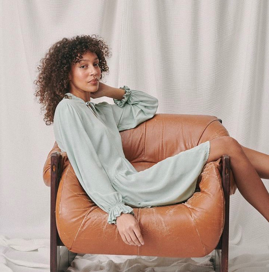 HOLIDAY LOOKBOOK