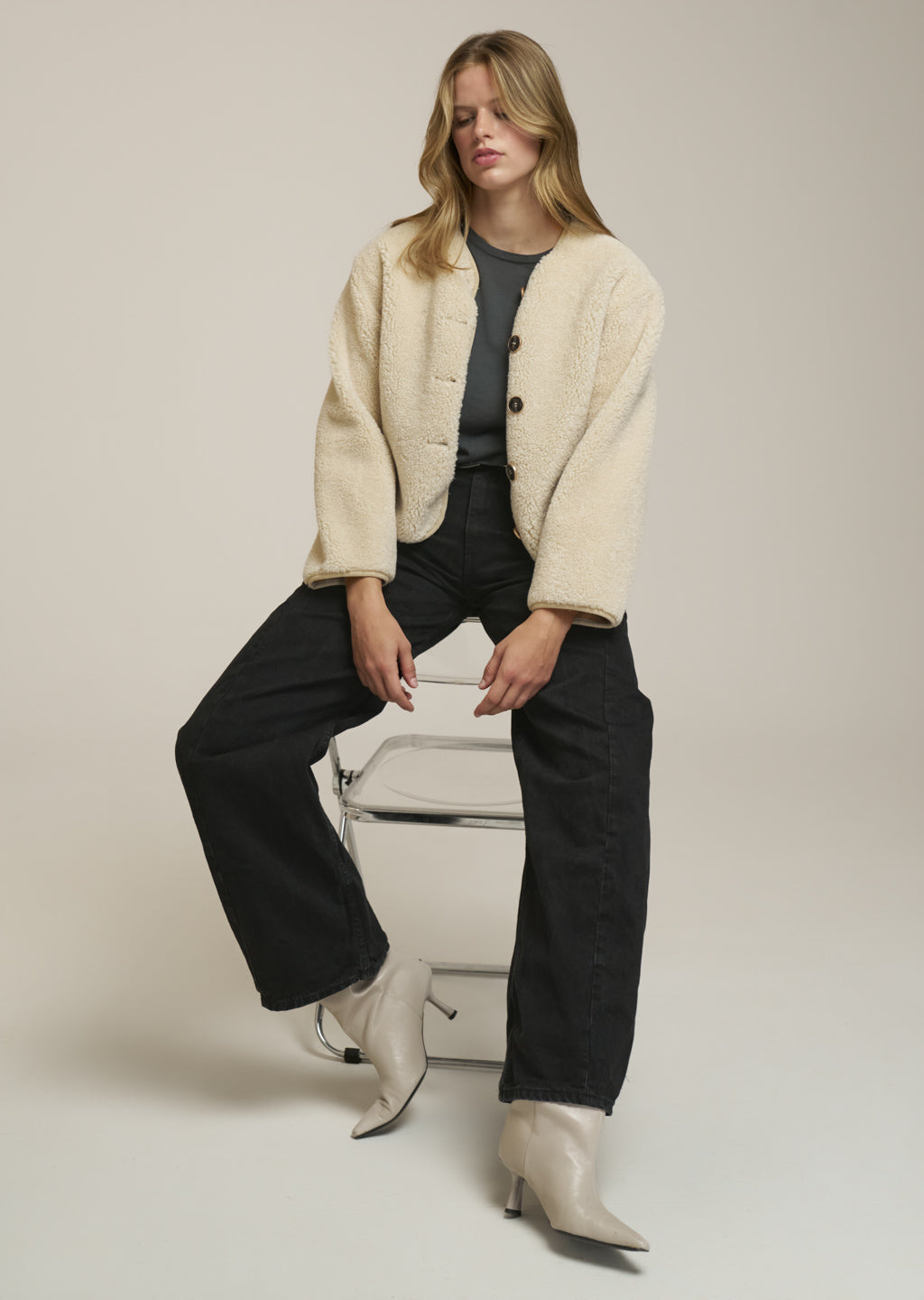 0039 Italy Ricarda Jacket - Cream Outerwear - Sloane Boutique
