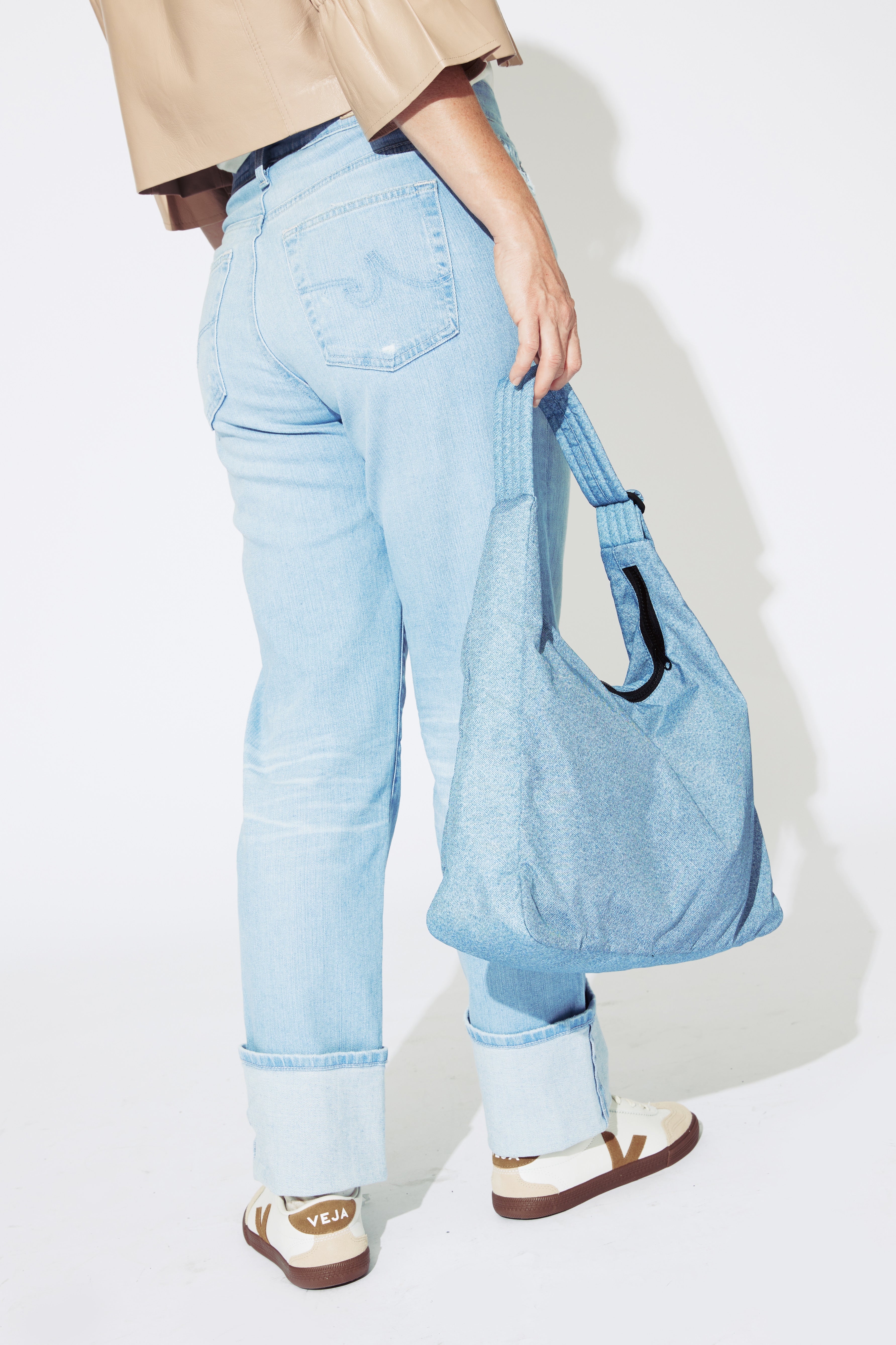 AG Jeans Saige Crop - 24 Years Sunkissed Sale Bottoms - Sloane Boutique