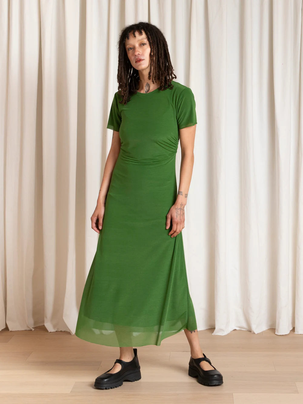 Ali Golden Fitted Mesh T-Shirt Dress - Grass Green Dresses - Sloane Boutique