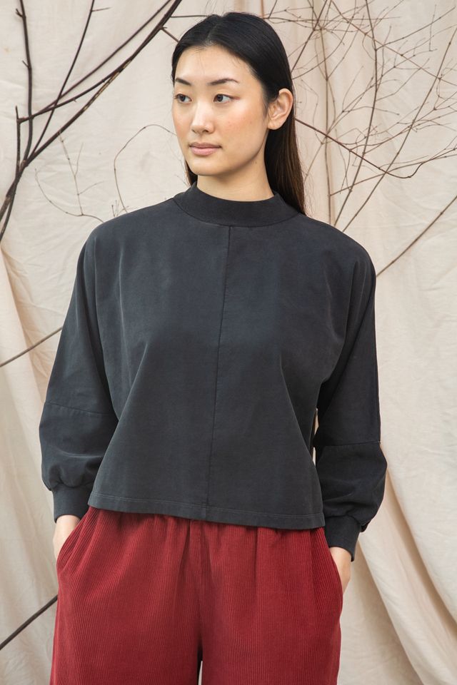 Beaumont Organic Maiya Organic Cotton Felpe Sweatshirt - Charcoal Stonewash Women's Tops - Sloane Boutique