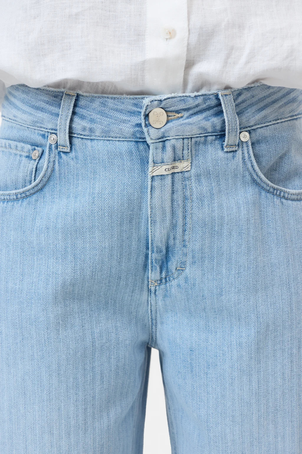 CLOSED Jazzie Barrel Jean - Light Blue Women's Bottoms - Sloane Boutique