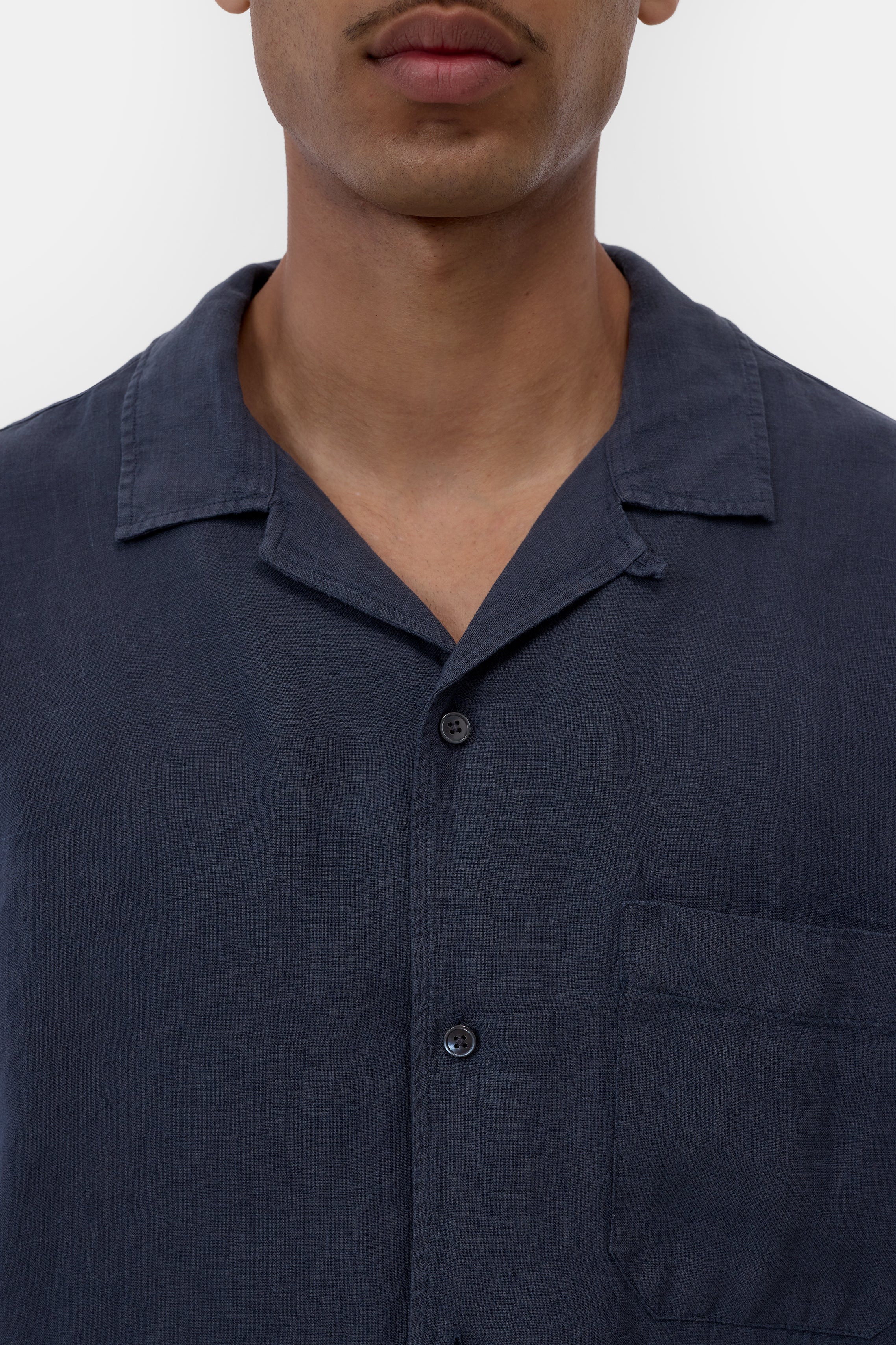 CLOSED Men's Short Sleeve Shirt - Magma Black Men's Tops - Sloane Boutique