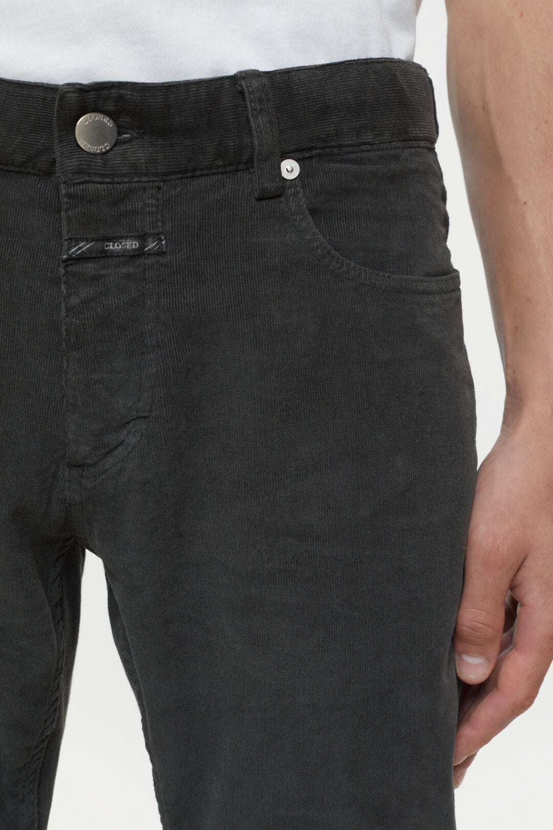 CLOSED Men's Unity Slim Pant - Charcoal Men's Bottoms - Sloane Boutique