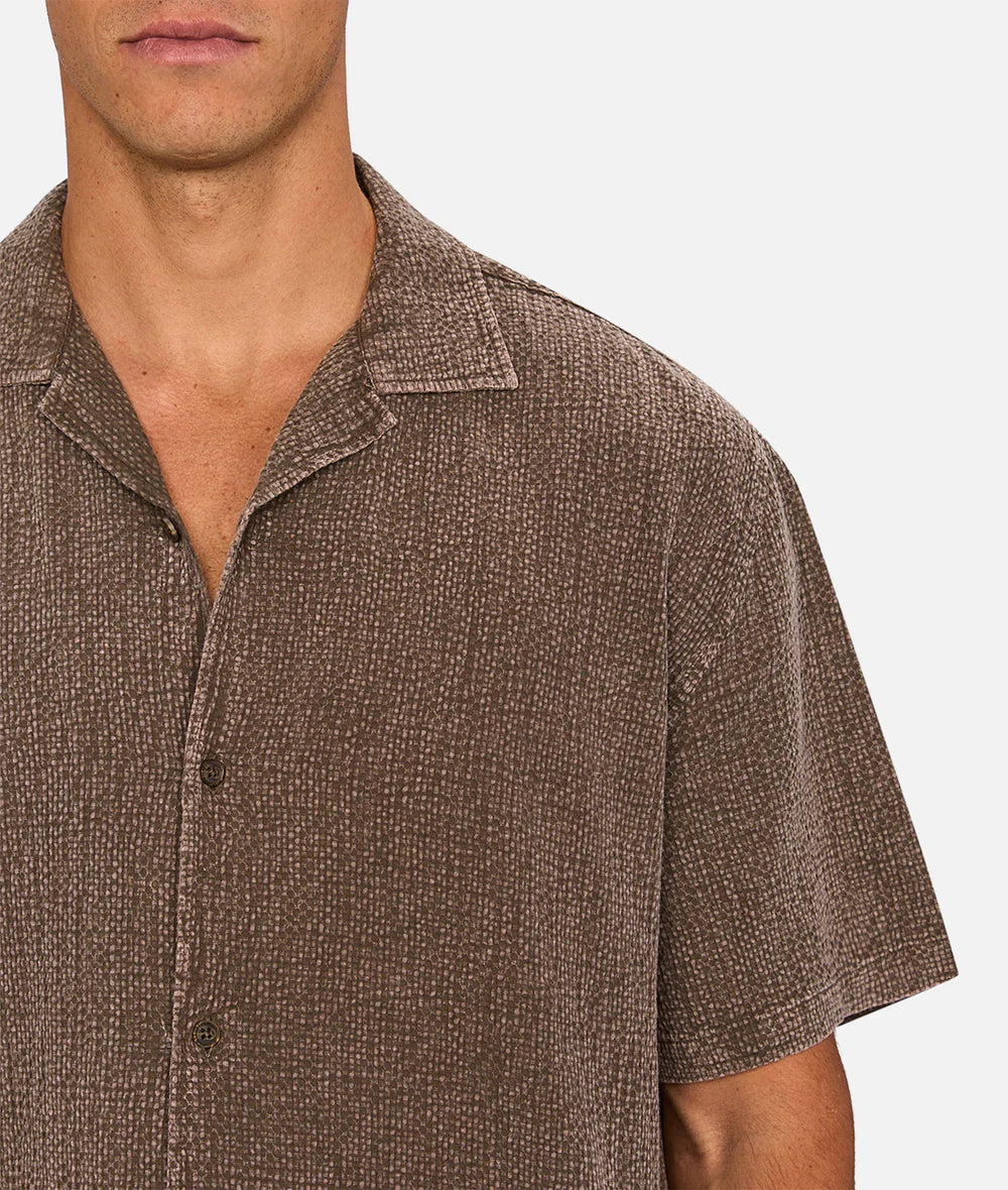 INDUSTRIE Canyon Short Sleeve Shirt - Bark Men's Tops - Sloane Boutique