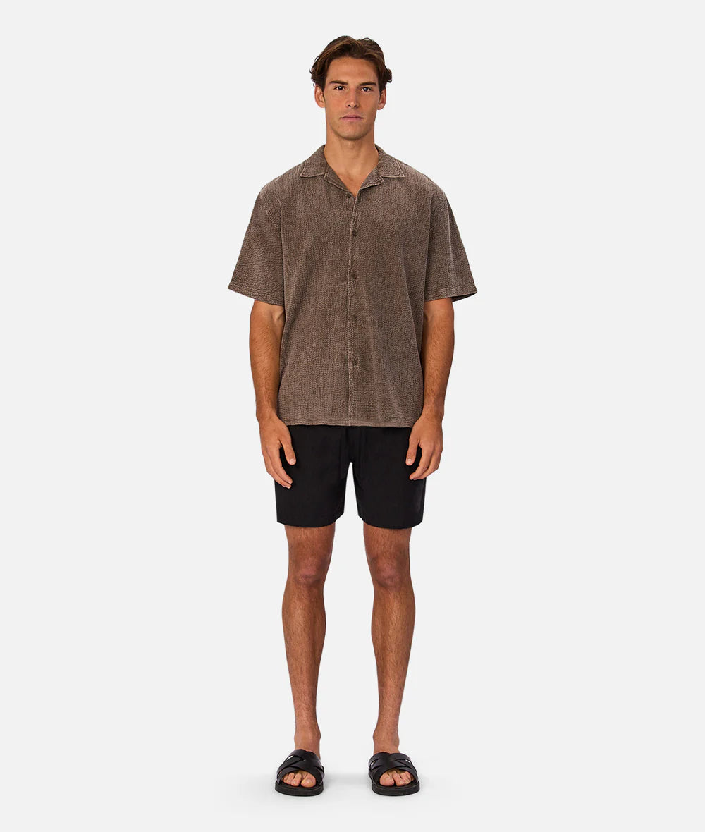 INDUSTRIE Canyon Short Sleeve Shirt - Bark Men's Tops - Sloane Boutique