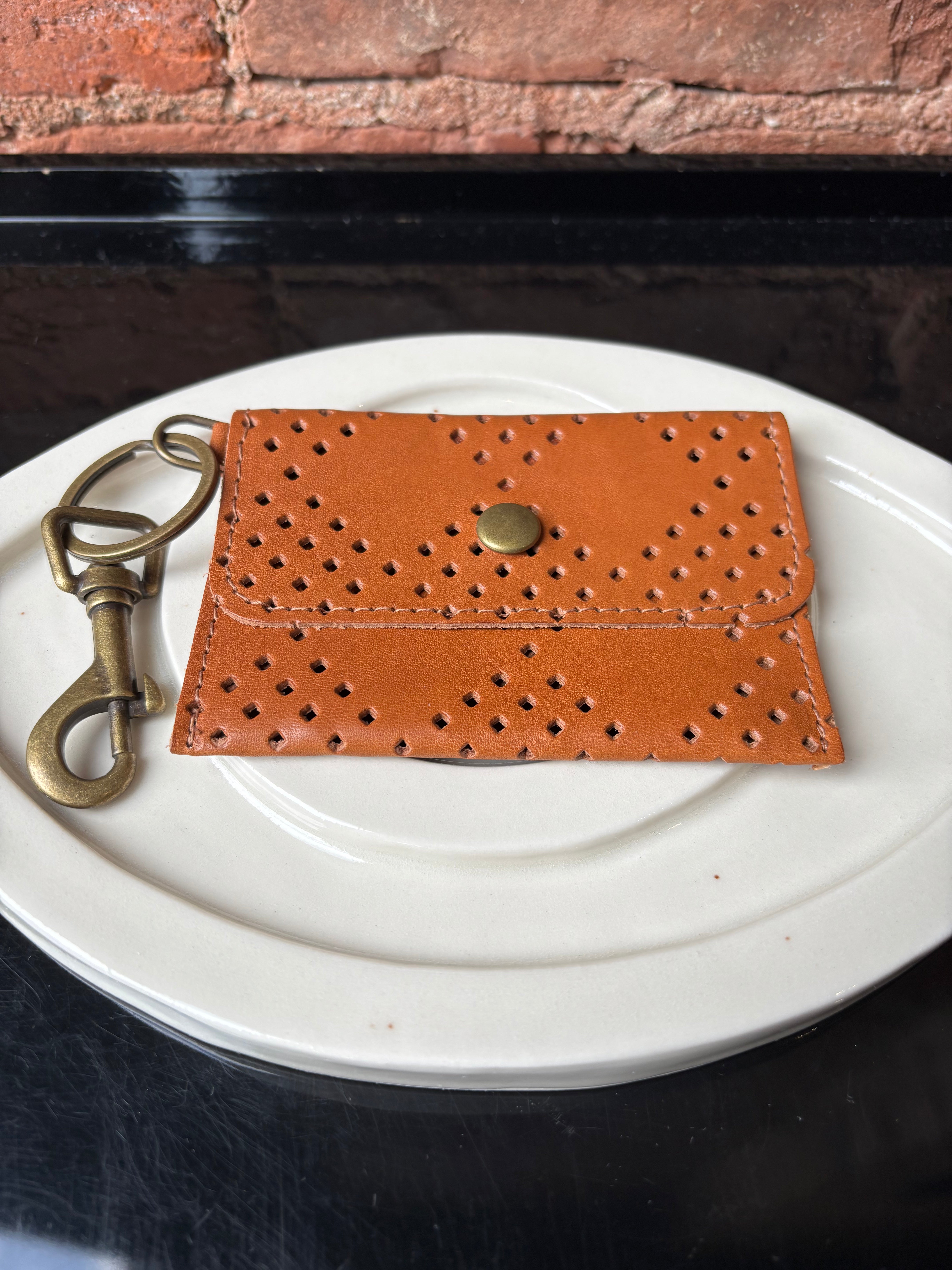 Kim White Coin Purse Key Chain - Brown Accessories - Sloane Boutique