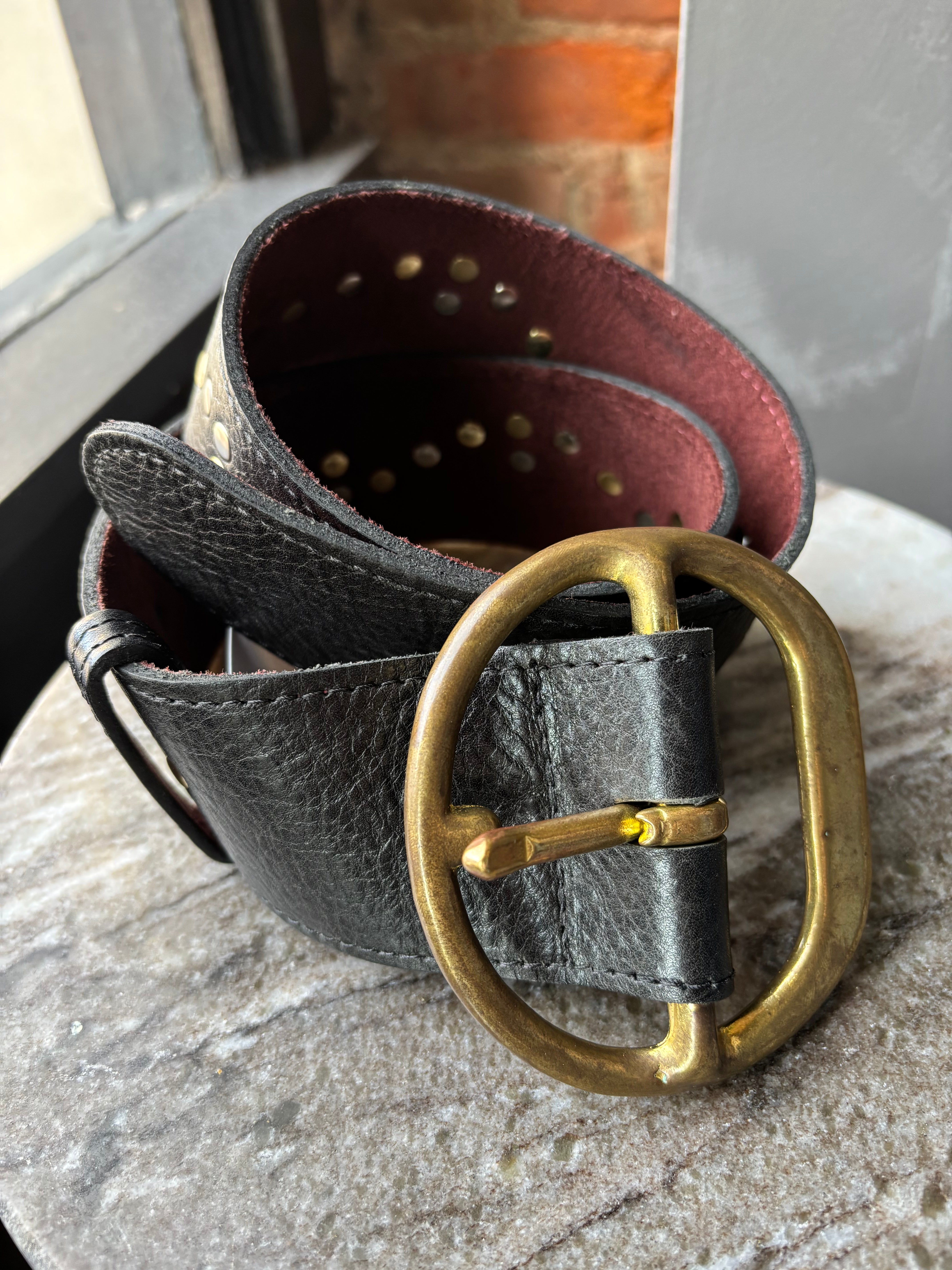 Kim White Studded Wave Chunky Belt - Black Accessories - Sloane Boutique