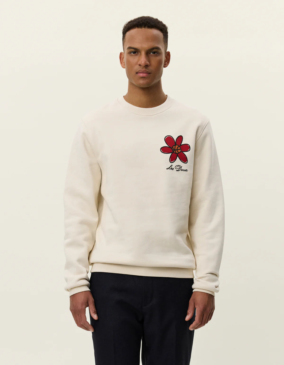 Les Deux Flower Basket Sweatshirt - Ivory Men's Tops - Sloane Boutique