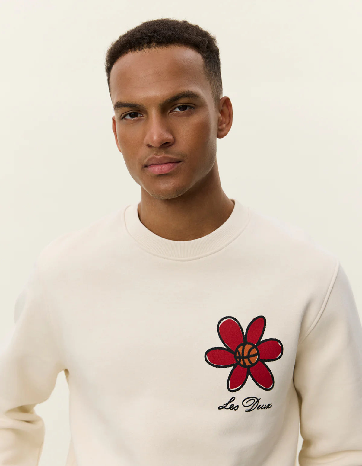 Les Deux Flower Basket Sweatshirt - Ivory Men's Tops - Sloane Boutique