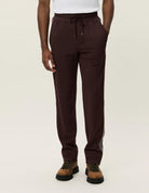 Les Deux Sterling Track Pants - Fudge Men's Bottoms - Sloane Boutique
