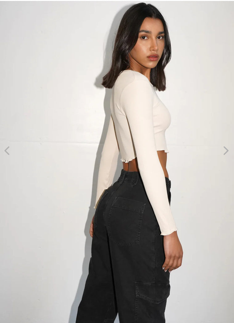LnA Arya Cropped Long Sleeve - Bone sale tops - Sloane Boutique