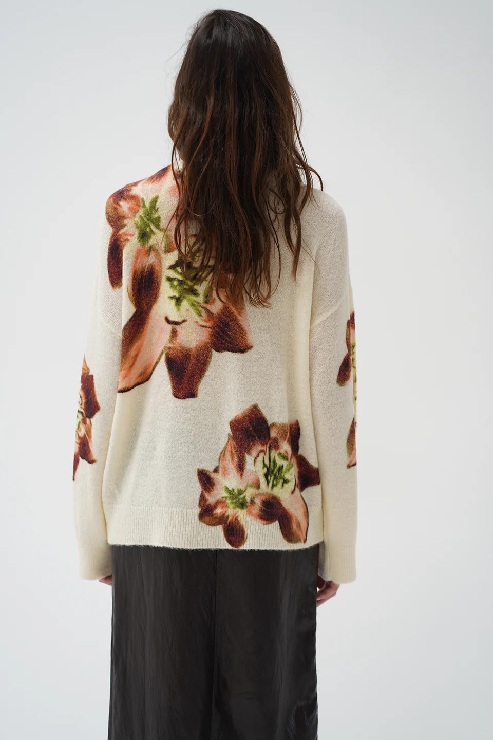 LnA Calder Sweater - Lilium Women's Tops - Sloane Boutique