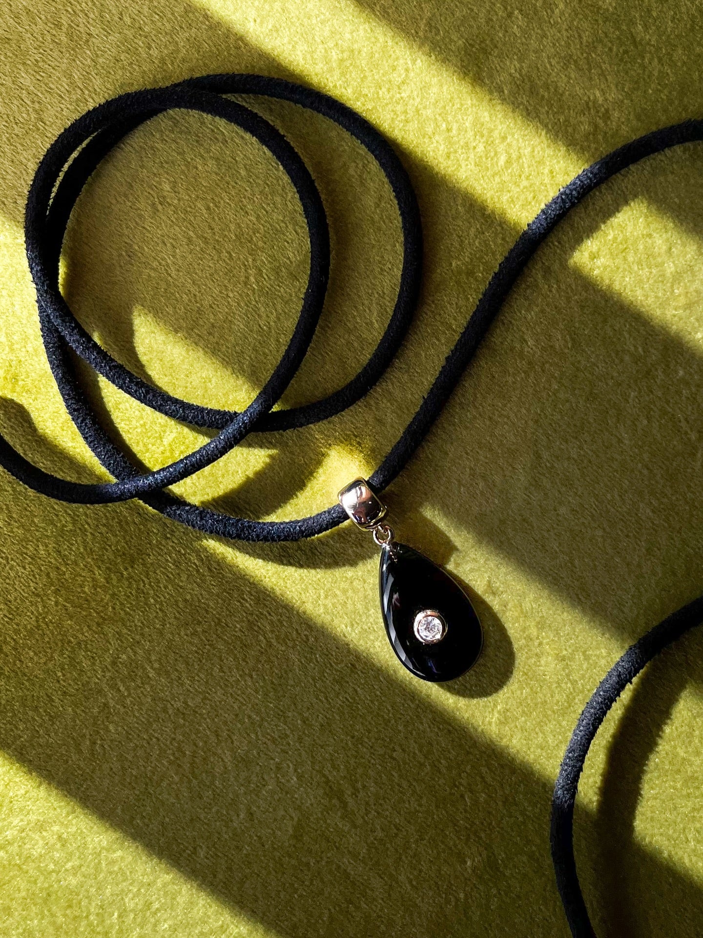 Thatch Jewelry Rya Leather Cord Necklace - Noir Jewelry - Sloane Boutique