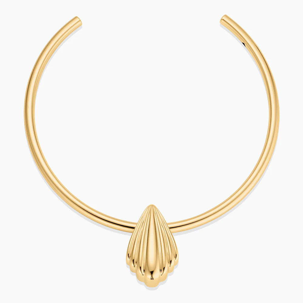 THATCH La Sirena Shell Charm - Gold Jewelry - Sloane Boutique